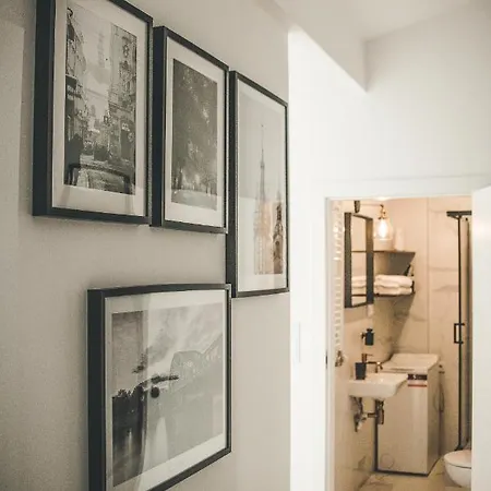 Apartment Strzelecka Floor *